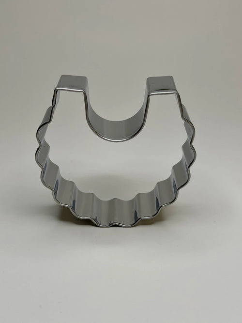 Baby Bib Traditional Cookie Cutter - image 1
