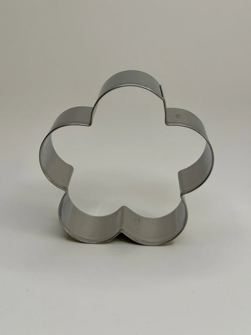 Daisy Traditional Cookie Cutter - image 1