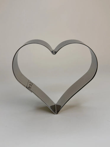 Heart Traditional Cookie Cutter - image 1