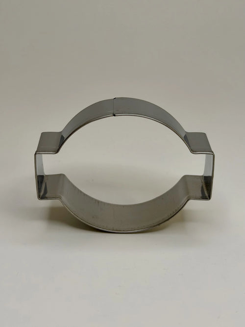 Minion Eye Traditional Cookie Cutter - image 1