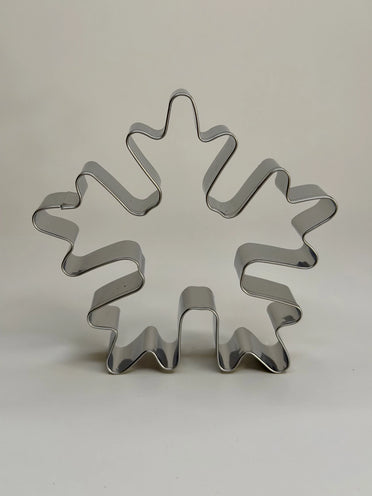 Snowflake Traditional Cookie Cutter - image 1
