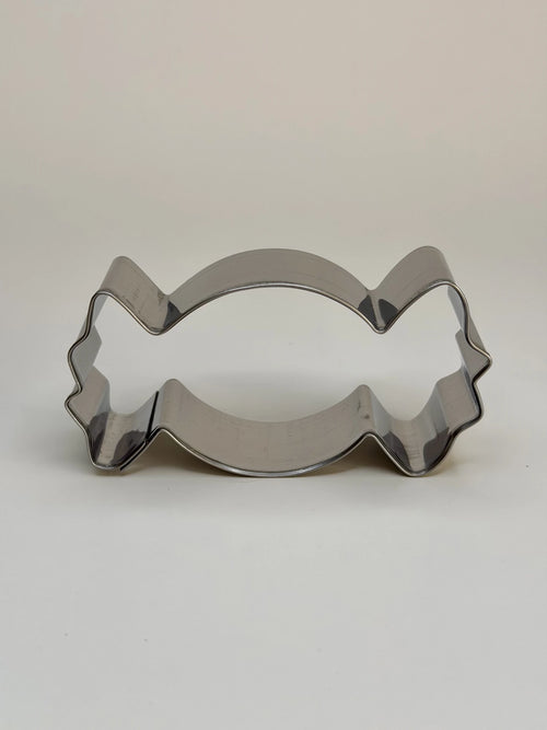 Wrapped Candy Traditional Cookie Cutter - image 1